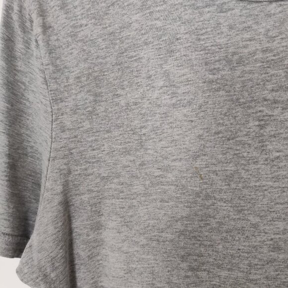 Tommy Hilfiger Men's Casual Gray T-shirt Size Small Versatile - Picture 3 of 8